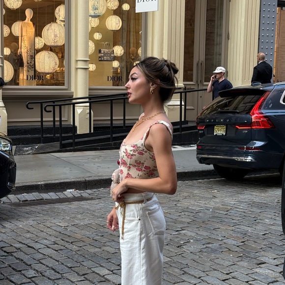 Knitted Corset Top in Cream Floral / XS / never worn - Picture 6 of 10